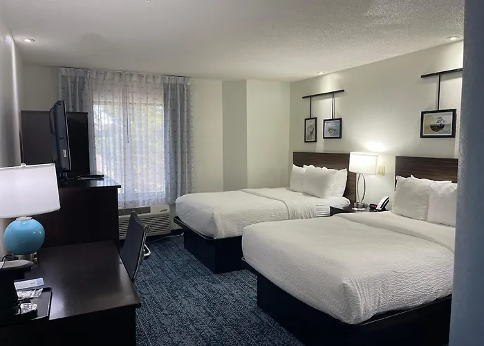 Sleep Hanes Mall 4*