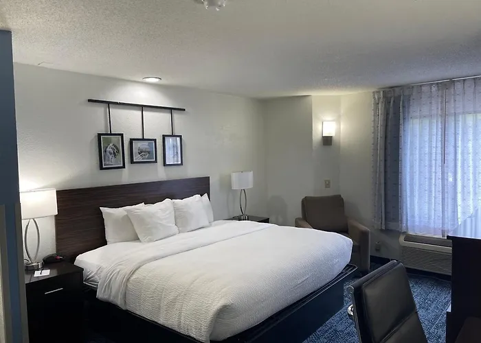 Inn Sleep Hanes Mall 4*
