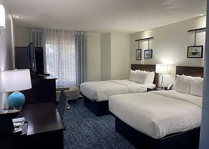 Sleep Hanes Mall Inn